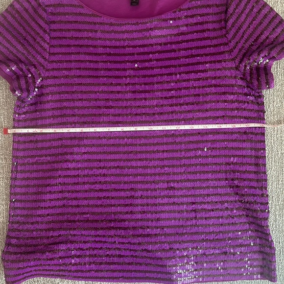 Sequin T Shirt Size Medium - Picture 5 of 6